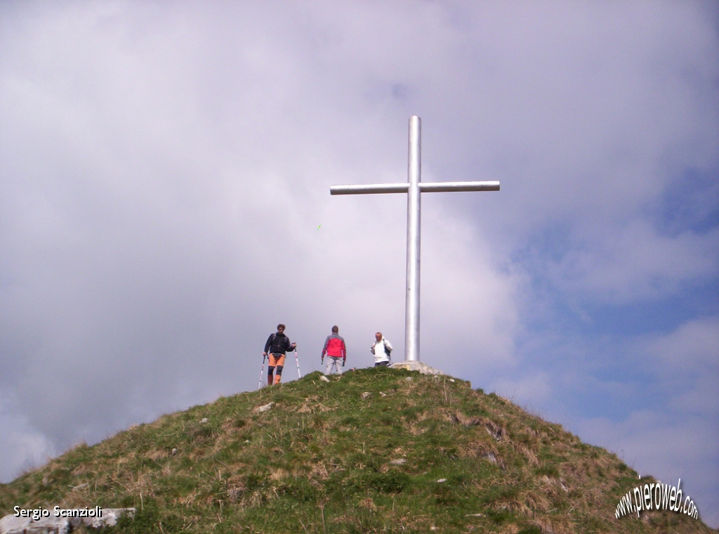 52 MONTE CROCIONE- MAURO MASSIMO E SANTO IN VETTA.jpg
